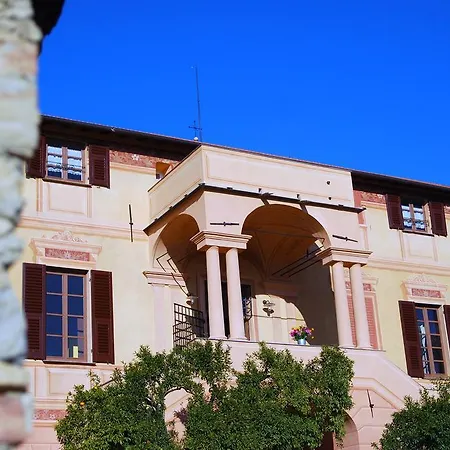 Coppi Rossi مزرعة للإقامة Torrazza (Liguria)