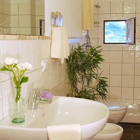 Coppi Rossi Alloggio per agriturismo Torrazza (Liguria)