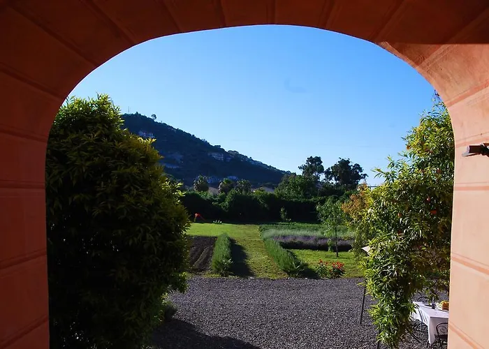 Coppi Rossi Feriegård Torrazza (Liguria)